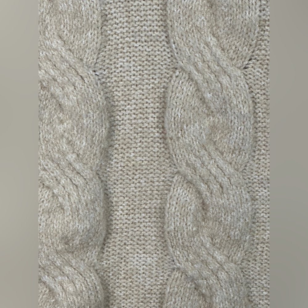 HIPPIE ROSE Cable-Knit Hoodie Sweater - Picture 3 of 3